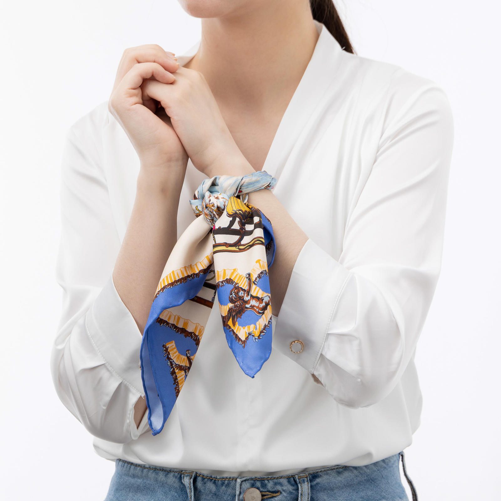 The Versatility Of Square Silk Scarves In Summer - Muriersilk