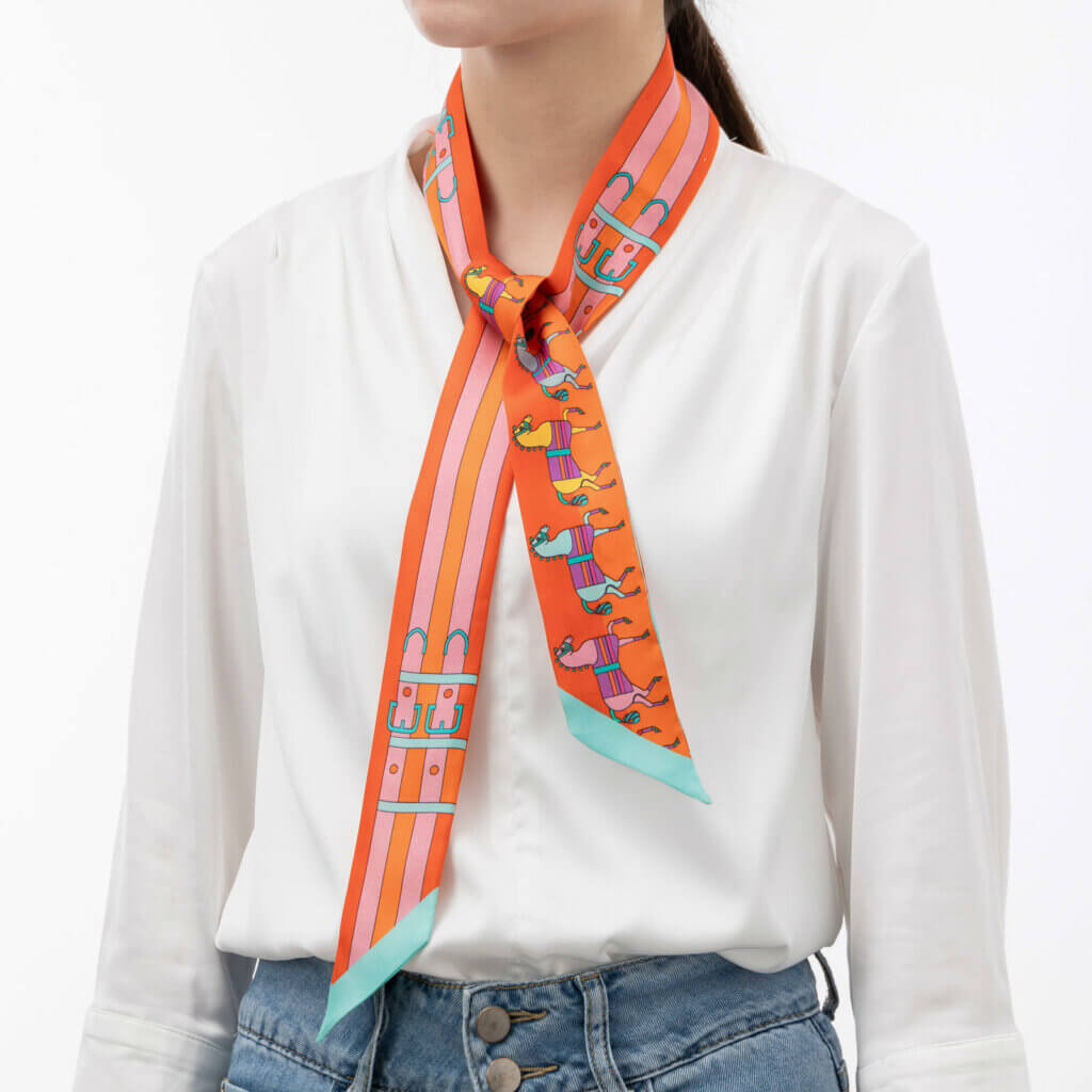 Why Do Eastern Europeans Wear Scarves? - Muriersilk
