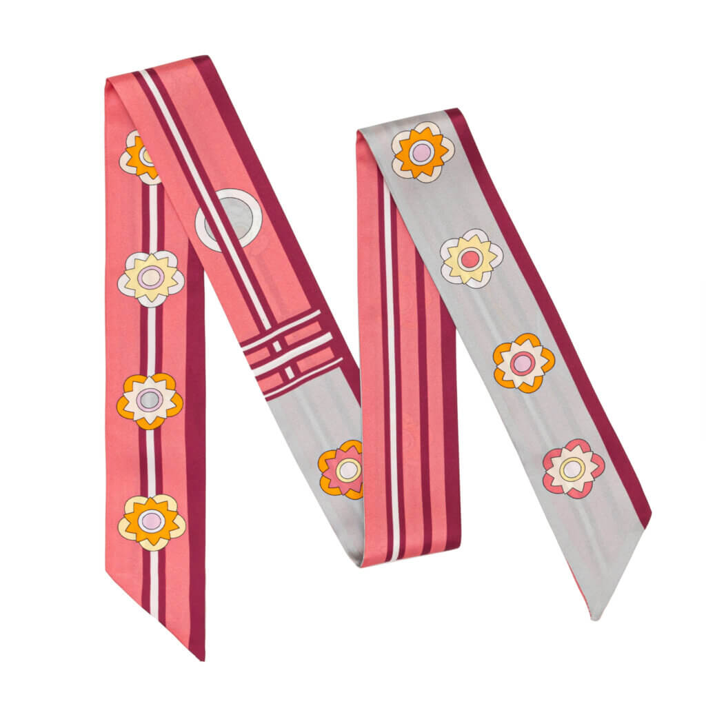 What Are Women'S Silk Scarves? - Muriersilk