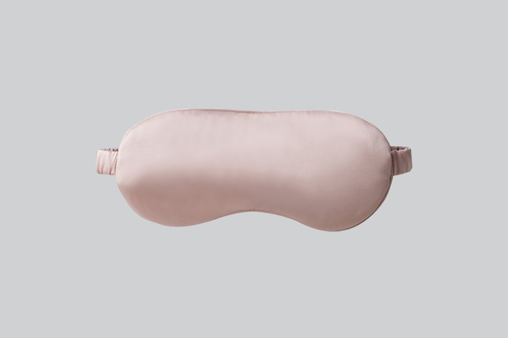 Is it good to use sleeping mask every night? - Muriersilk