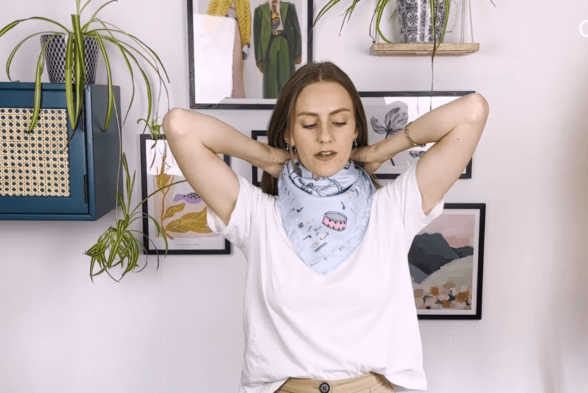 knot how to tie a silk scarf - Muriersilk