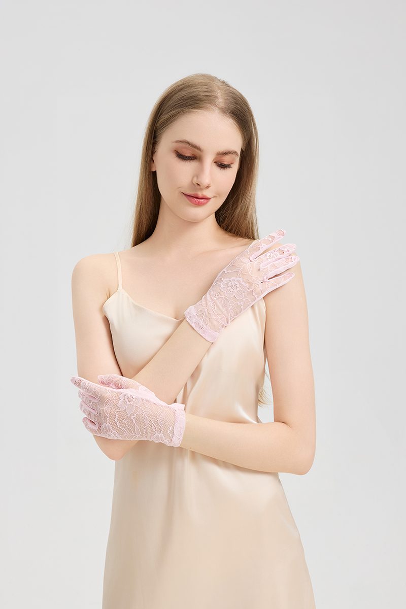 Wrist-Length Lace Gloves for Women